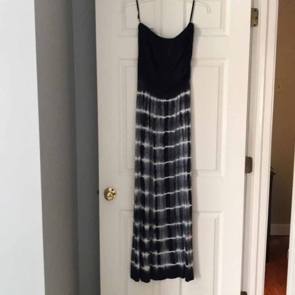 Strapless navy blue maxi dress